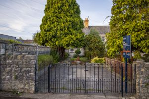 Photo 27- click for photo gallery